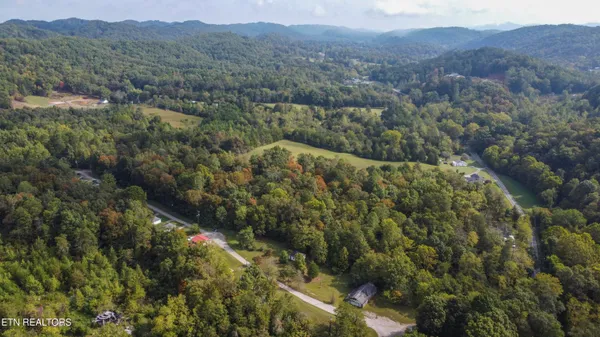 $2,000,000 | 110-145 Wenger Park Lane, Luttrell, TN 37779