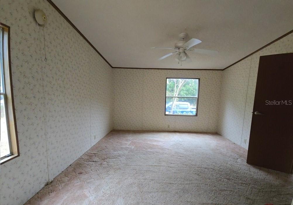 12906 Northwest 38th Avenue Reddick, FL 32686 - Photo 4 of 19