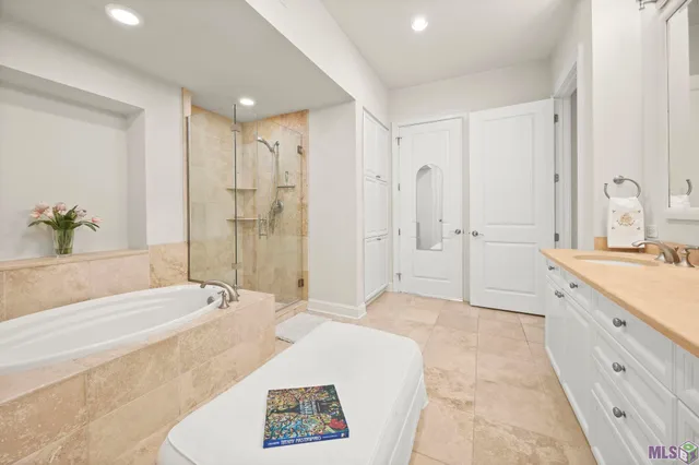 $455,000 | 998 Stanford Avenue, Unit 417, Baton Rouge, LA 70808