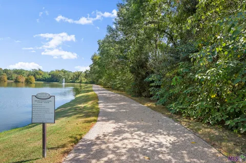 $455,000 | 998 Stanford Avenue, Unit 417, Baton Rouge, LA 70808