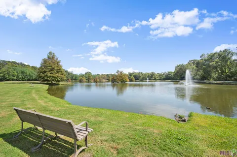 $455,000 | 998 Stanford Avenue, Unit 417, Baton Rouge, LA 70808