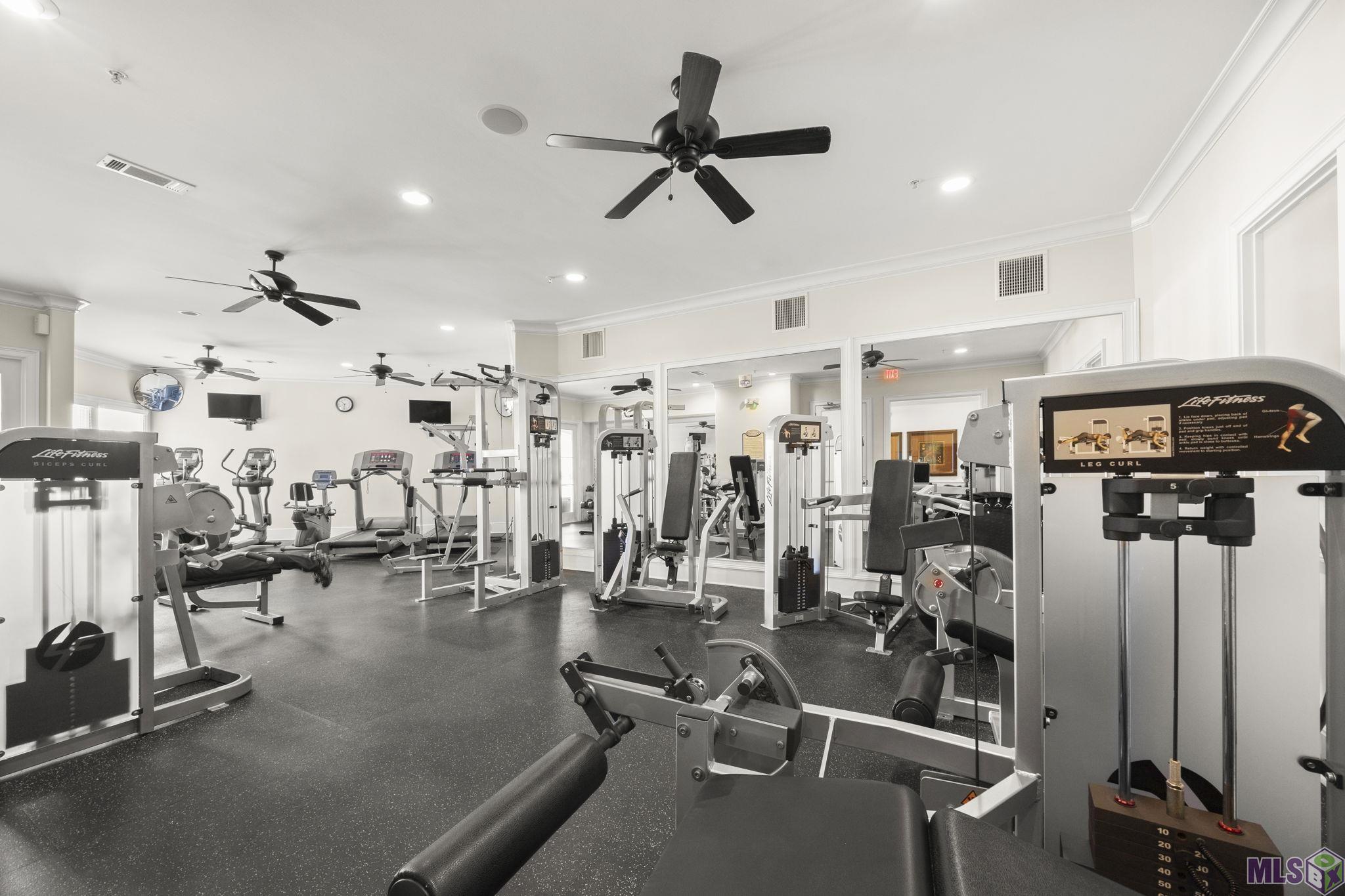 998 Stanford Avenue, Unit 417 Baton Rouge, LA 70808 - Photo 30 of 45 Community Fitness Center