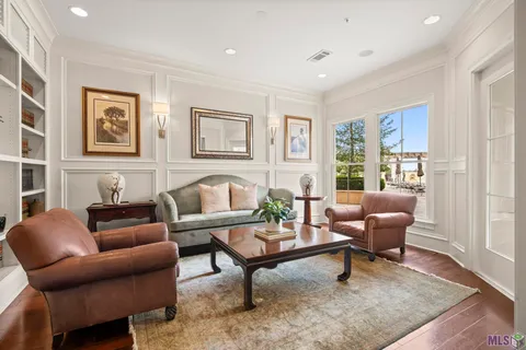 $455,000 | 998 Stanford Avenue, Unit 417, Baton Rouge, LA 70808