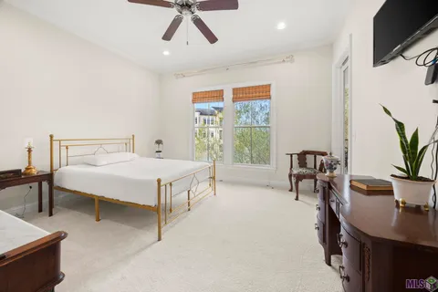 $455,000 | 998 Stanford Avenue, Unit 417, Baton Rouge, LA 70808