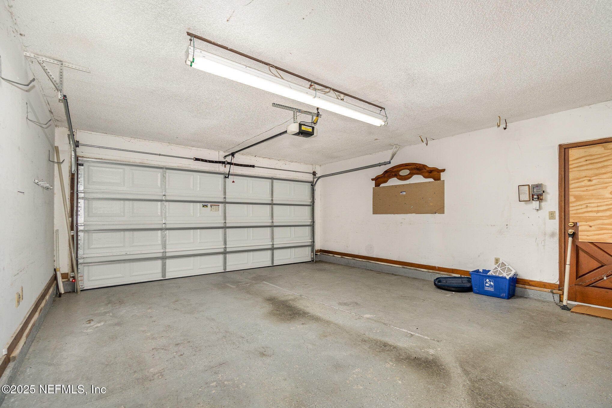8446 Hamden Road Jacksonville, FL 32244 - Photo 1 of 26 019_file_963