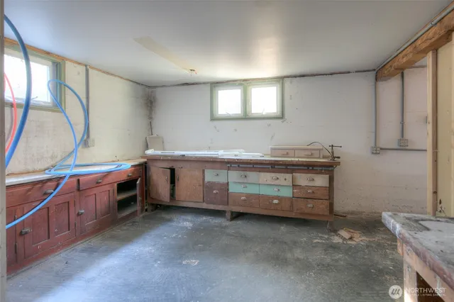 $350,000 | 6015 Olympic Highway, Aberdeen, WA 98520