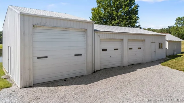 $775,000 | 6275 East Mt Eden Road, Scottsburg, IN 47170
