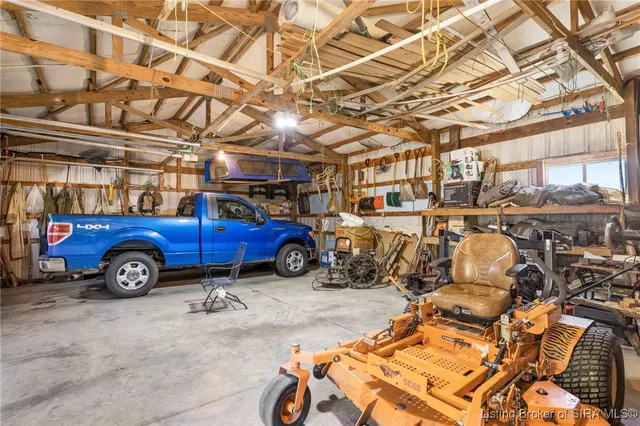 $775,000 | 6275 East Mt Eden Road, Scottsburg, IN 47170