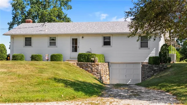 $775,000 | 6275 East Mt Eden Road, Scottsburg, IN 47170