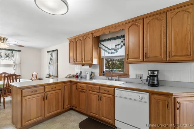 $775,000 | 6275 East Mt Eden Road, Scottsburg, IN 47170