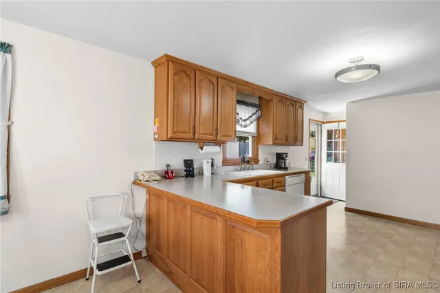 $775,000 | 6275 East Mt Eden Road, Scottsburg, IN 47170