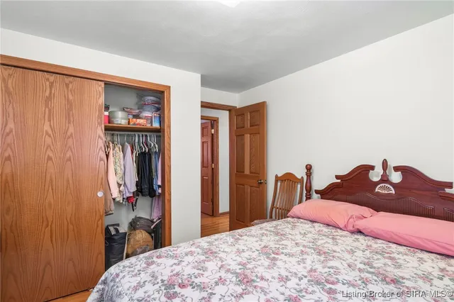 $775,000 | 6275 East Mt Eden Road, Scottsburg, IN 47170