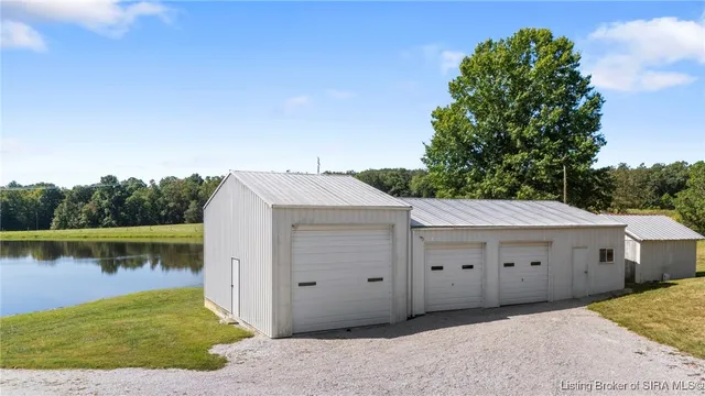 $775,000 | 6275 East Mt Eden Road, Scottsburg, IN 47170