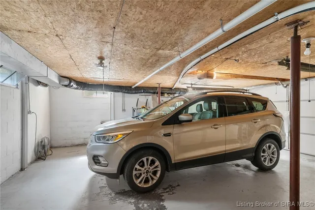 $775,000 | 6275 East Mt Eden Road, Scottsburg, IN 47170