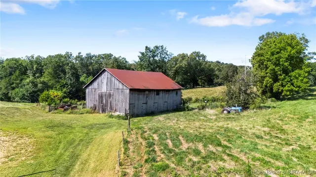 $775,000 | 6275 East Mt Eden Road, Scottsburg, IN 47170