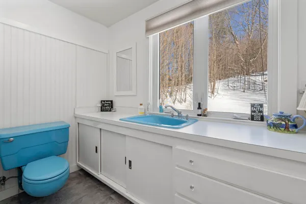 $500,000 | 789 Hammond Hill Road, West Windsor, VT 05089