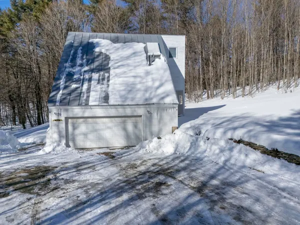 $500,000 | 789 Hammond Hill Road, West Windsor, VT 05089