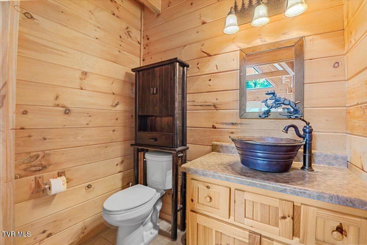 460 Lowell Jones Road Piney Flats, TN 37686 - Photo 16 of 101 12-128A0669