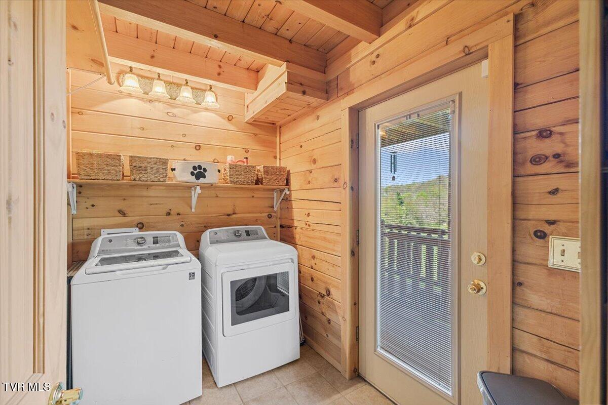 460 Lowell Jones Road Piney Flats, TN 37686 - Photo 19 of 91 17-128A0684