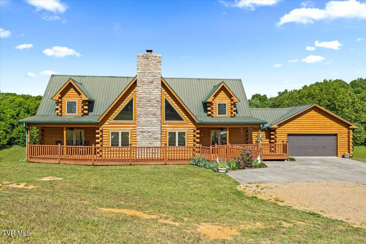 460 Lowell Jones Road Piney Flats, TN 37686 - Photo 2 of 101 09-128A8745