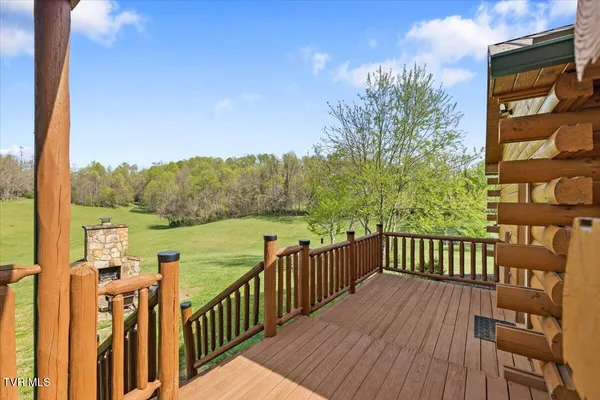 $1,690,500 | 460 Lowell Jones Road, Piney Flats, TN 37686