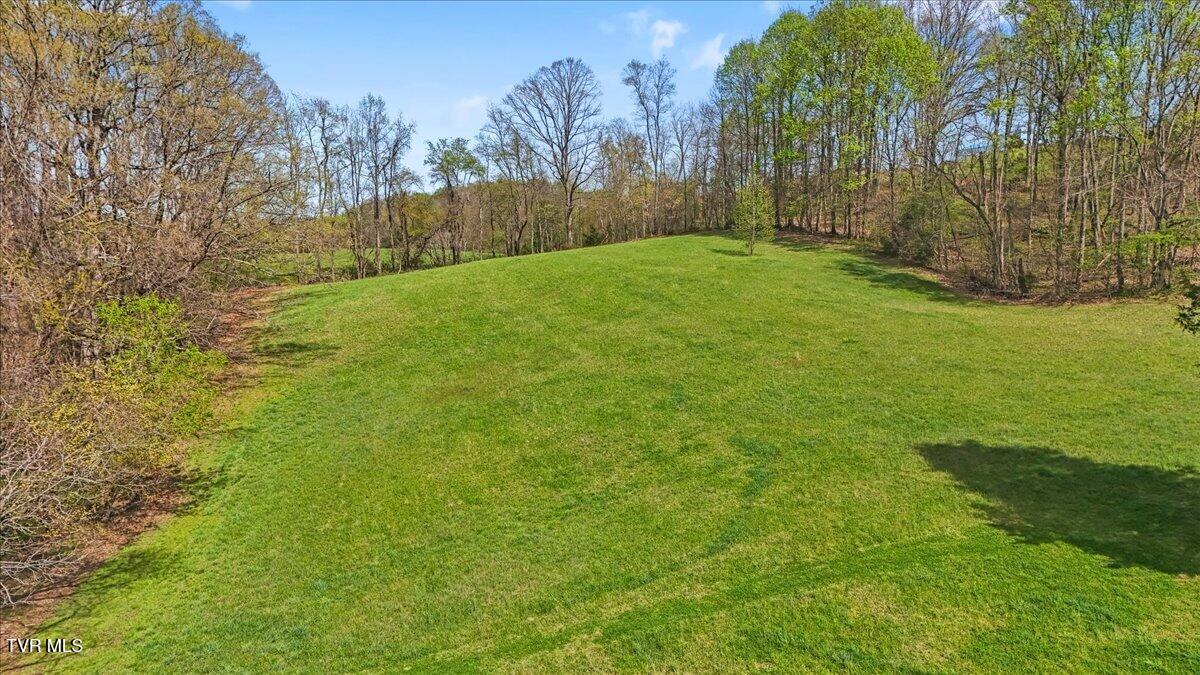 460 Lowell Jones Road Piney Flats, TN 37686 - Photo 80 of 101 77-DJI_20260406152240_0250_D