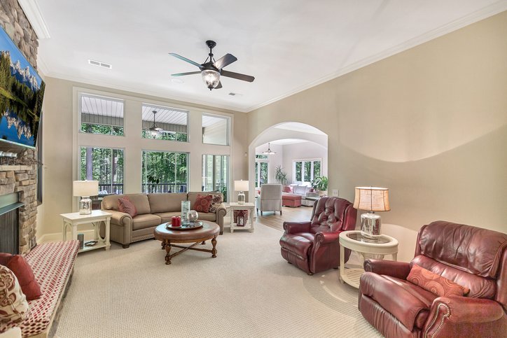 402 Boaters Row Fair Play, SC 29643 - Photo 2 of 50 This bright living space showcases an inviting atmosphere, perfect for relaxation and gatherings.