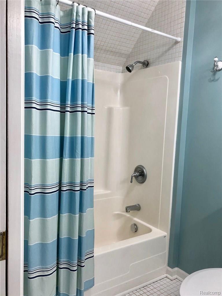 3834 South Lake George Road Dryden, MI 48428 - Photo 25 of 46 IMG_0046.jpg