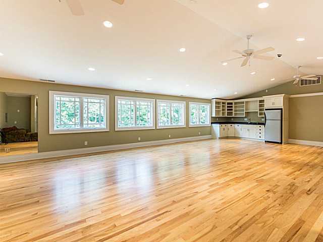 4375 Hankinson Road Granville, OH 43023 - Photo 17 of 43
