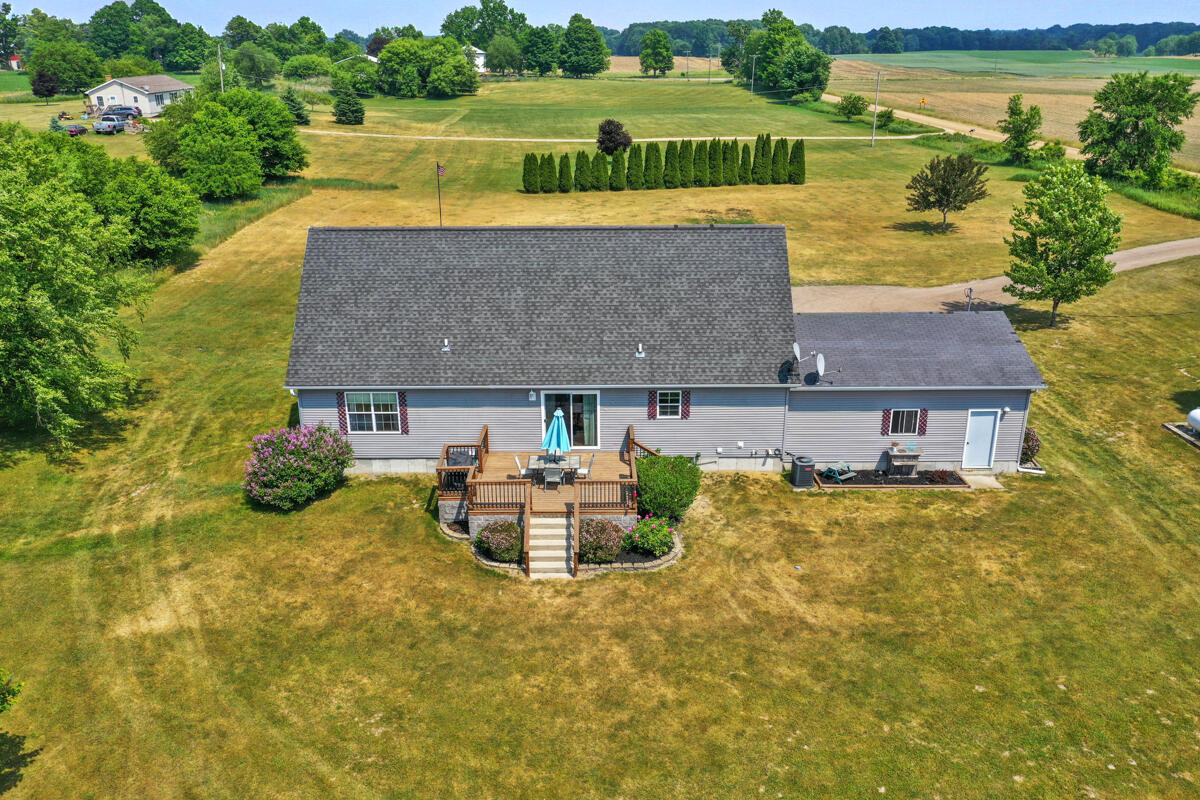 3170 Bradford Road Ionia, MI 48846 - Photo 43 of 51 IMG_1043