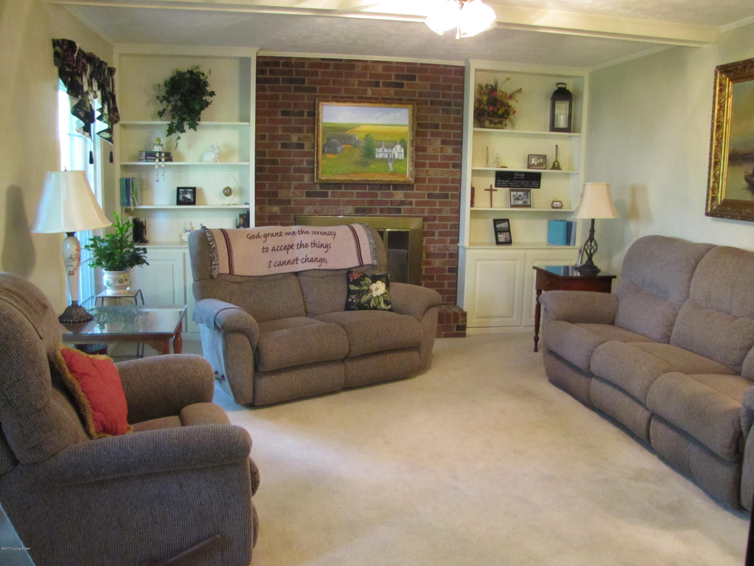 1907 Hollen Road Louisville, KY 40222 - Photo 2 of 32 IMG_0001