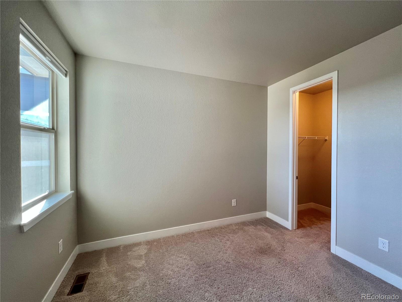 6833 Decatur Street Denver, CO 80221 - Photo 10 of 28
