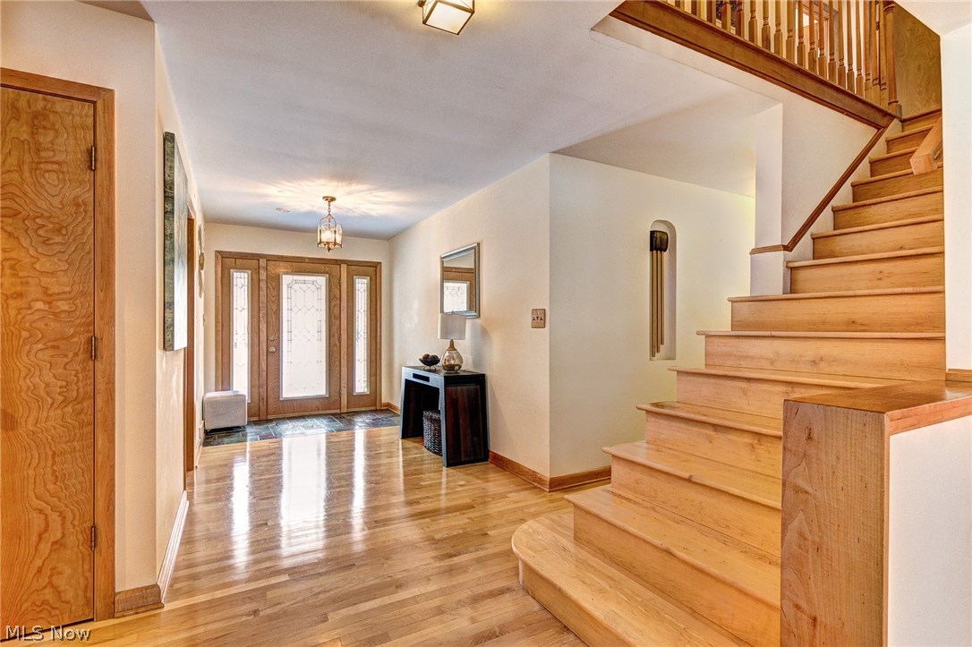 24150 Wimbledon Road Shaker Heights, OH 44122 - Photo 2 of 30 The broad foyer provides a welcoming, current tone.