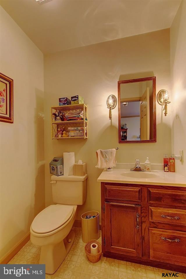 403 Chambers Ridge York, PA 17402 - Photo 13 of 23 Gallery Image 13