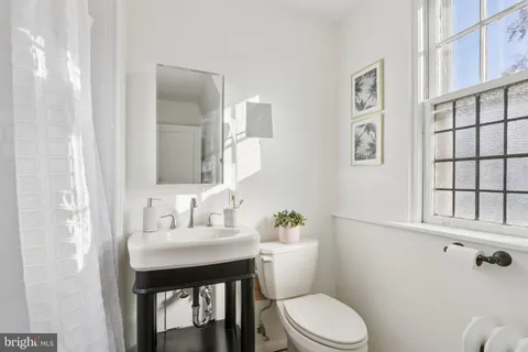 $975,000 | 400-02 South 47th Street, Philadelphia, PA 19143