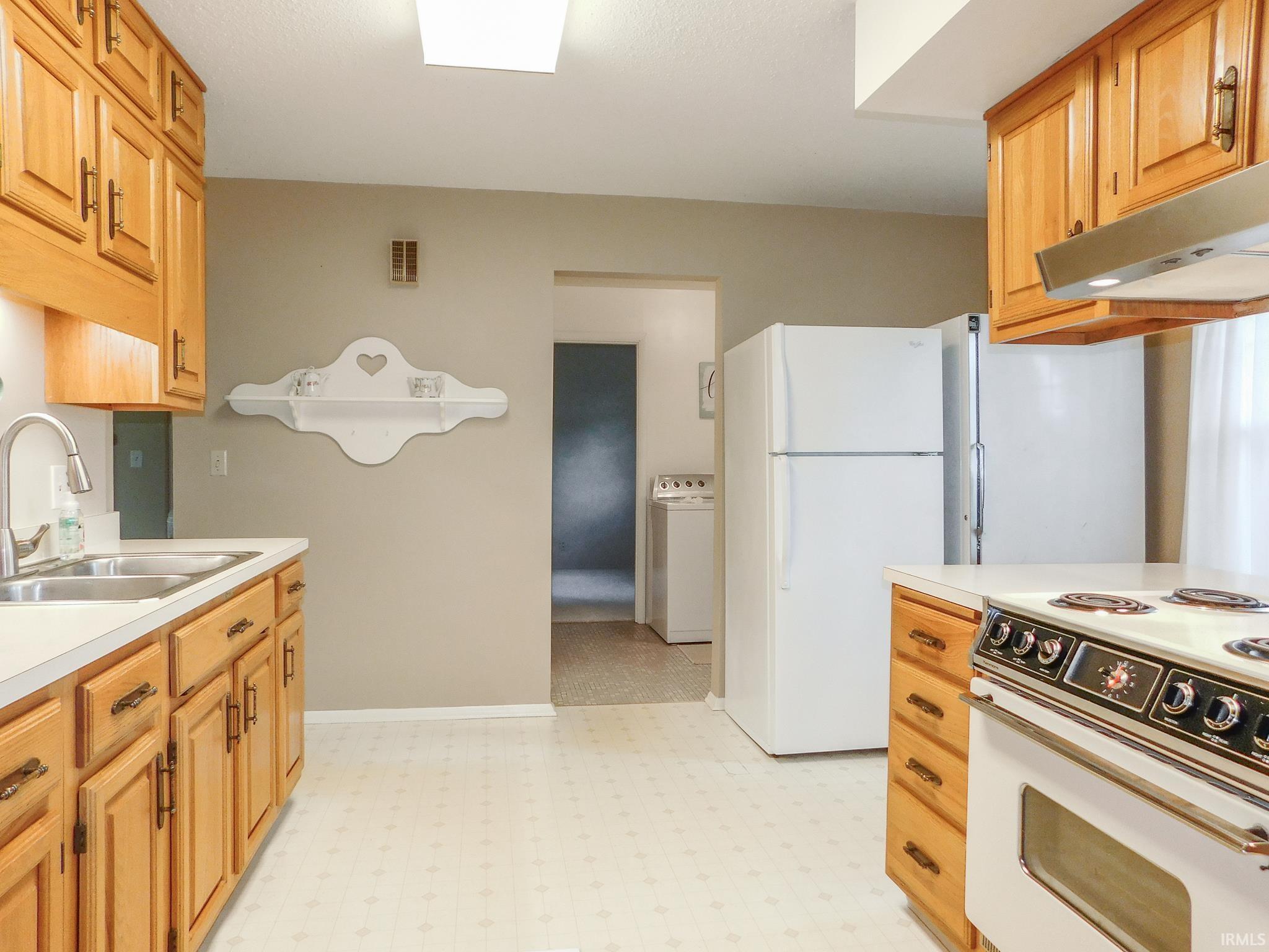 217 Elm Grove Road Bluffton, IN 46714 - Photo 21 of 36 Gallery Image 21