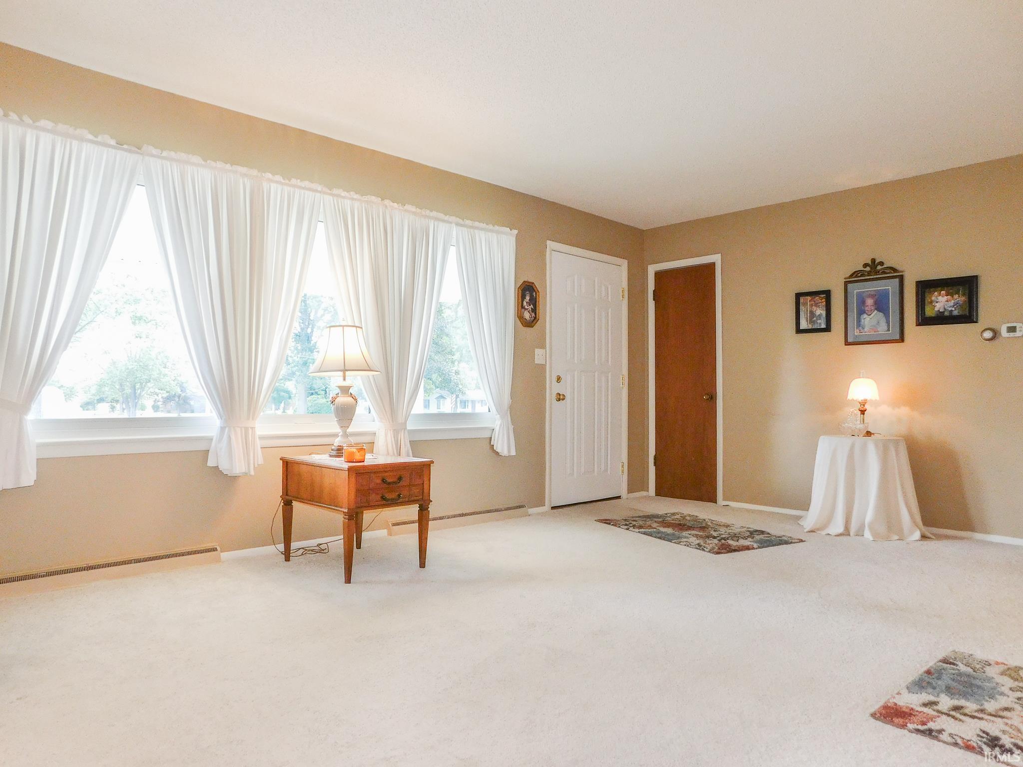 217 Elm Grove Road Bluffton, IN 46714 - Photo 6 of 36 Gallery Image 6
