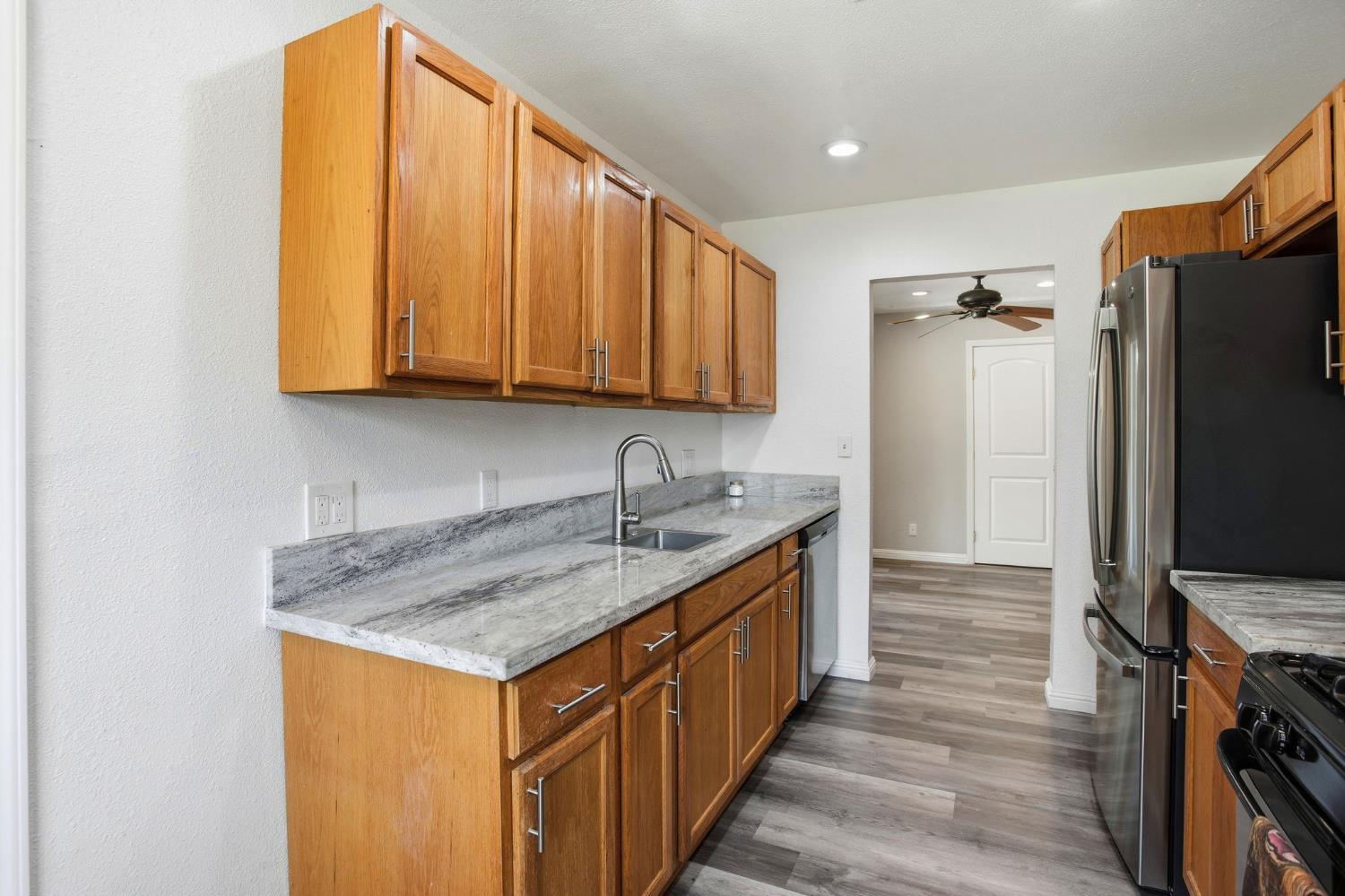 4617 Robertson Avenue Sacramento, CA 95821 - Photo 15 of 37 A prep sink is an added convenience!