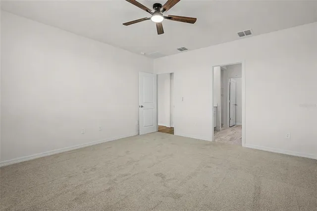 $2,600 | 7612 Satterfield Terrace, Parrish, FL 34219