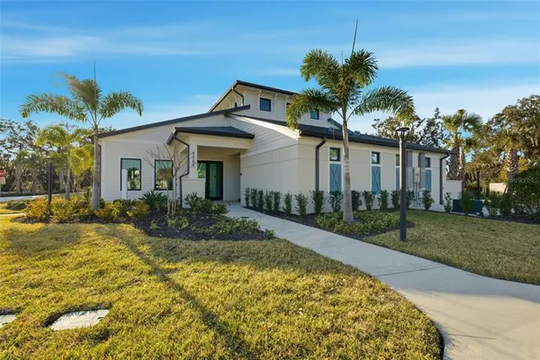 $2,600 | 7612 Satterfield Terrace, Parrish, FL 34219