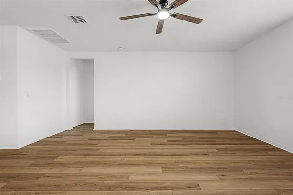 $2,600 | 7612 Satterfield Terrace, Parrish, FL 34219