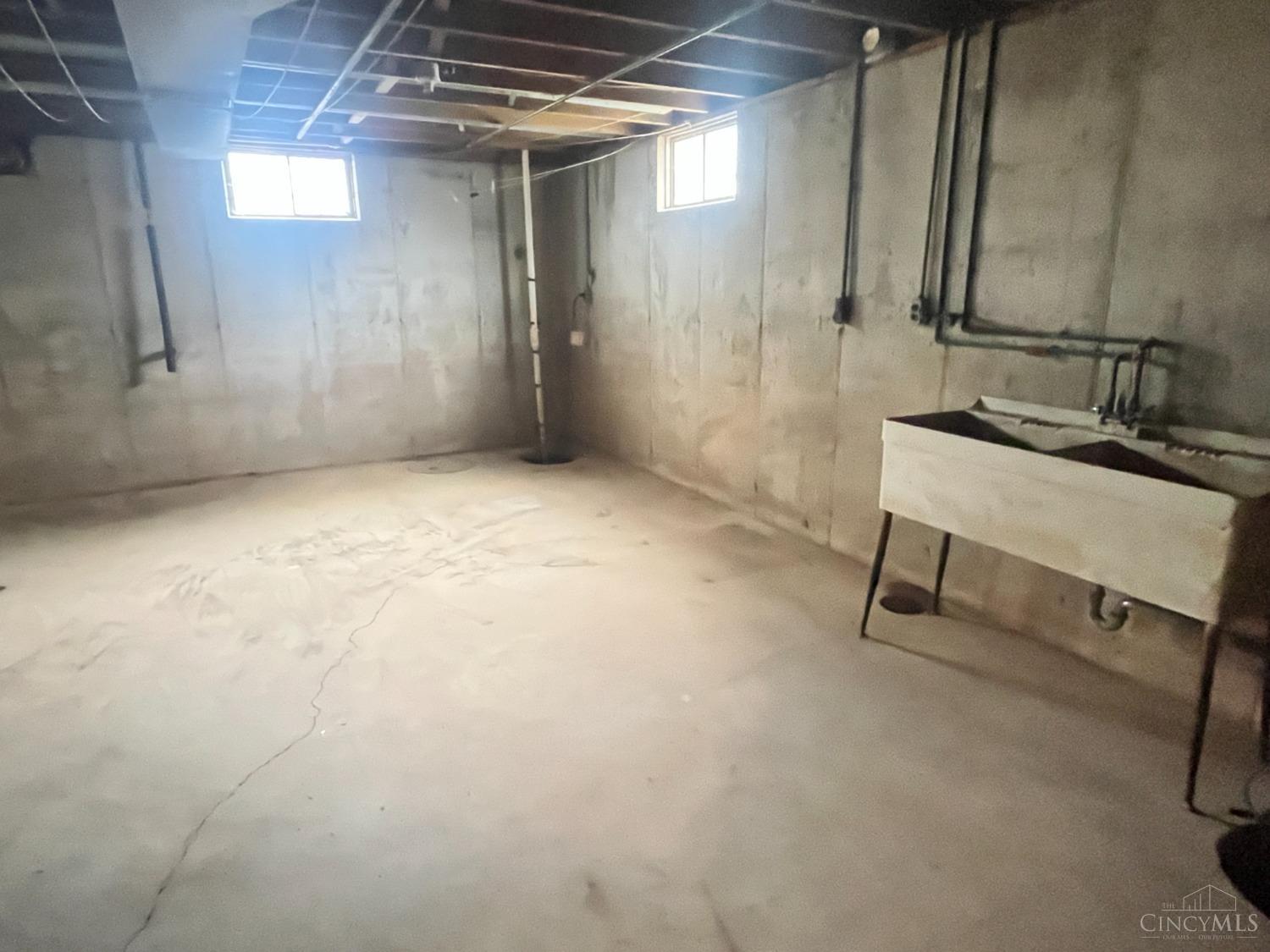 4055 Millikin Road Hamilton, OH 45011 - Photo 20 of 24 Gallery Image 20