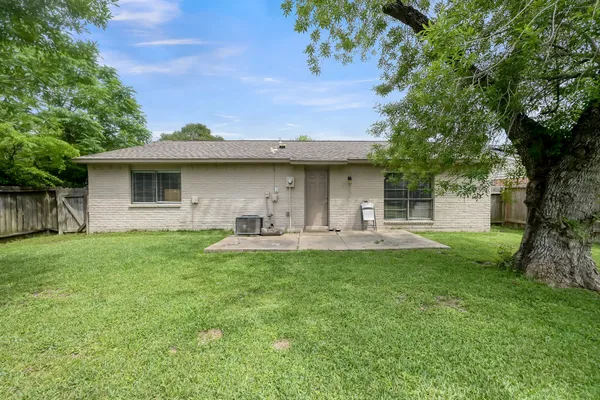 $210,000 | 24427 Broken Bow Lane, Hockley, TX 77447