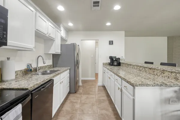 $210,000 | 24427 Broken Bow Lane, Hockley, TX 77447