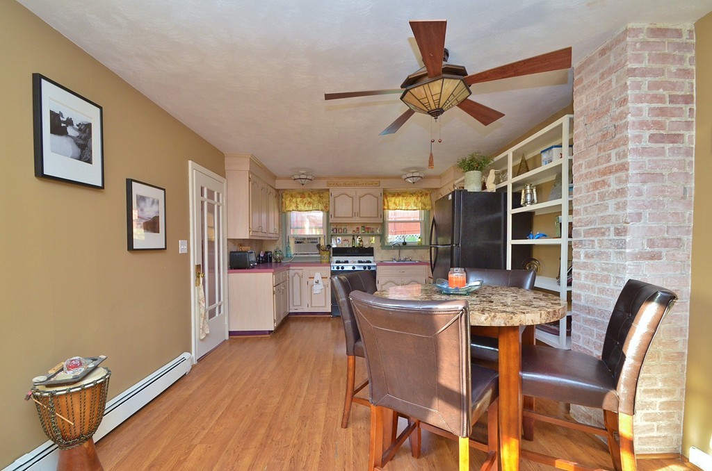6 Glendale Road Wareham, MA 02532 - Photo 5 of 22