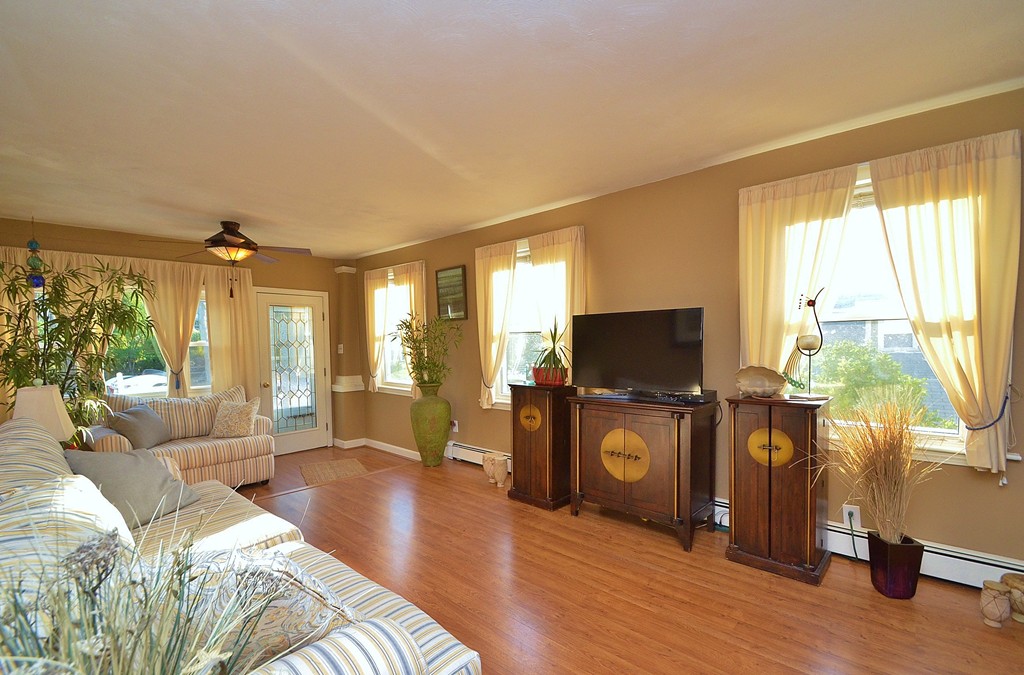 6 Glendale Road Wareham, MA 02532 - Photo 8 of 22