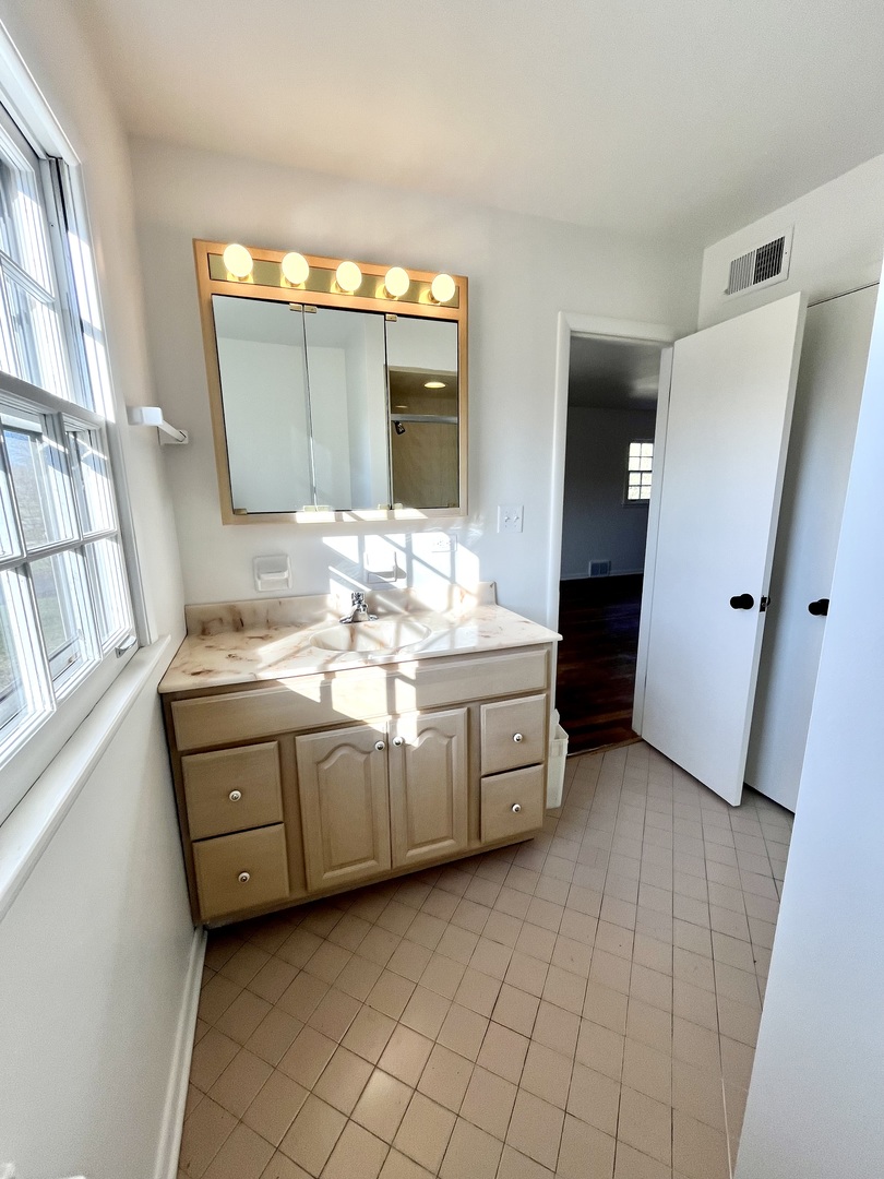 26W130 Durfee Road Wheaton, IL 60189 - Photo 26 of 43 Gallery Image 26