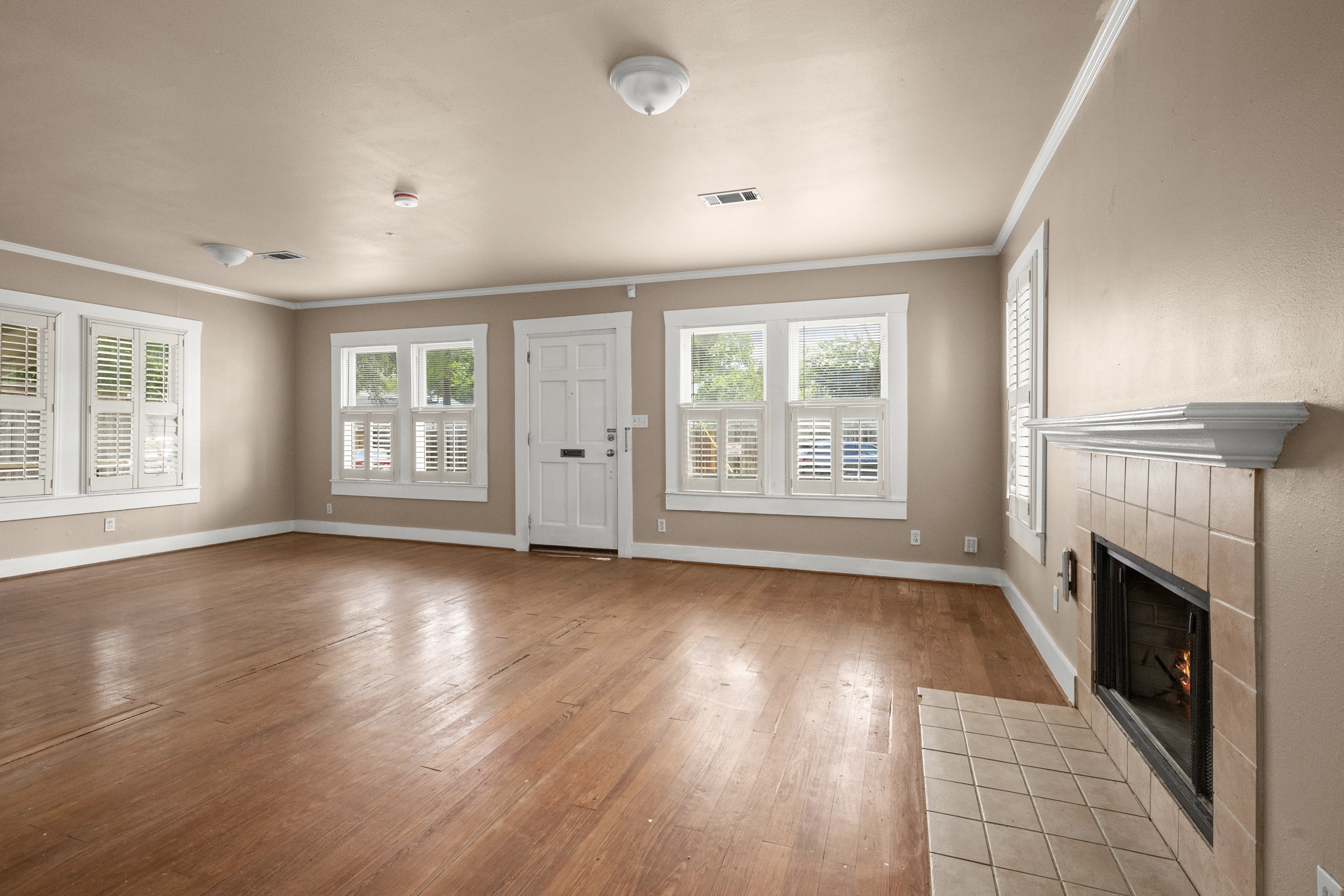 1409 Dorothy Street Houston, TX 77008 - Photo 11 of 24