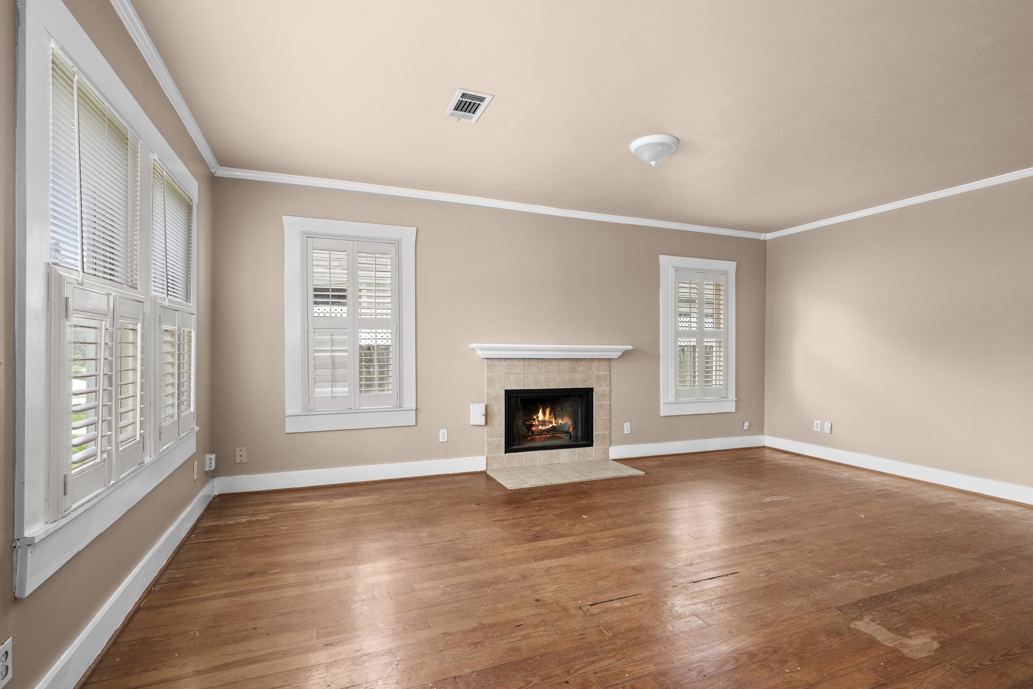 1409 Dorothy Street Houston, TX 77008 - Photo 9 of 24