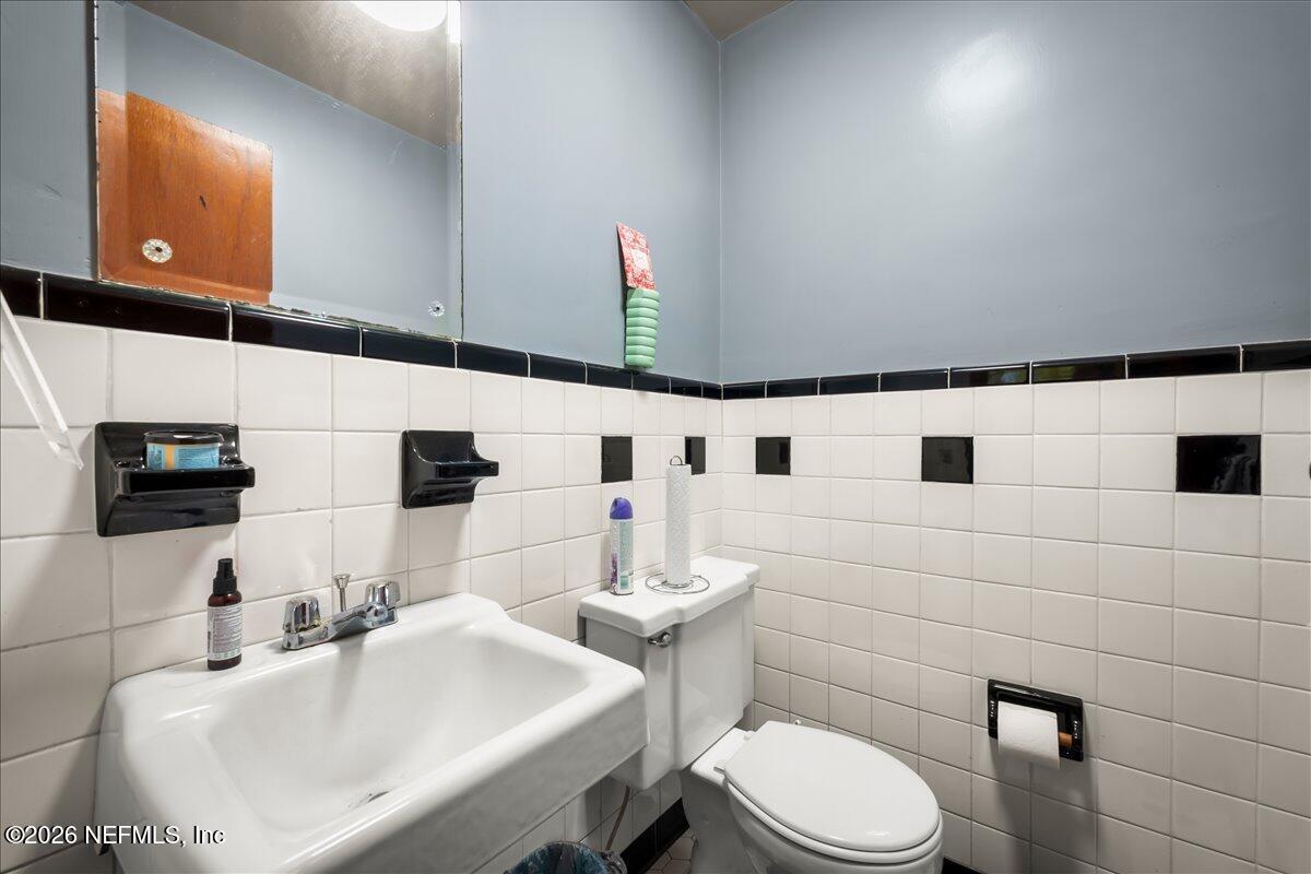 3902 Moncrief Road West Jacksonville, FL 32209 - Photo 19 of 51 16-JAXREP_3902_Moncrief_Rd_W_Jacksonvill